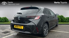 Toyota Corolla 1.8 VVT-i Hybrid Design 5dr CVT Hybrid Hatchback